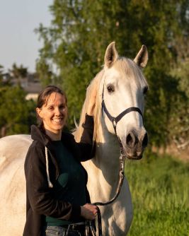 Portrait von Dr. Ines Diepenbruck - Therapeutin für Pferdegesundheit in Hamburg und im Norden von Niedersachsen